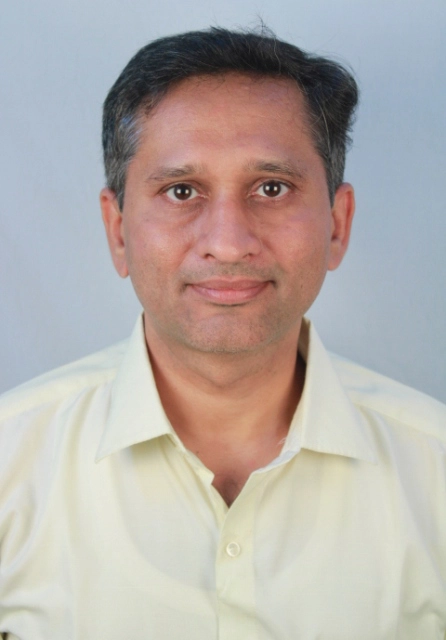 श्री डी. बी. मेहता;